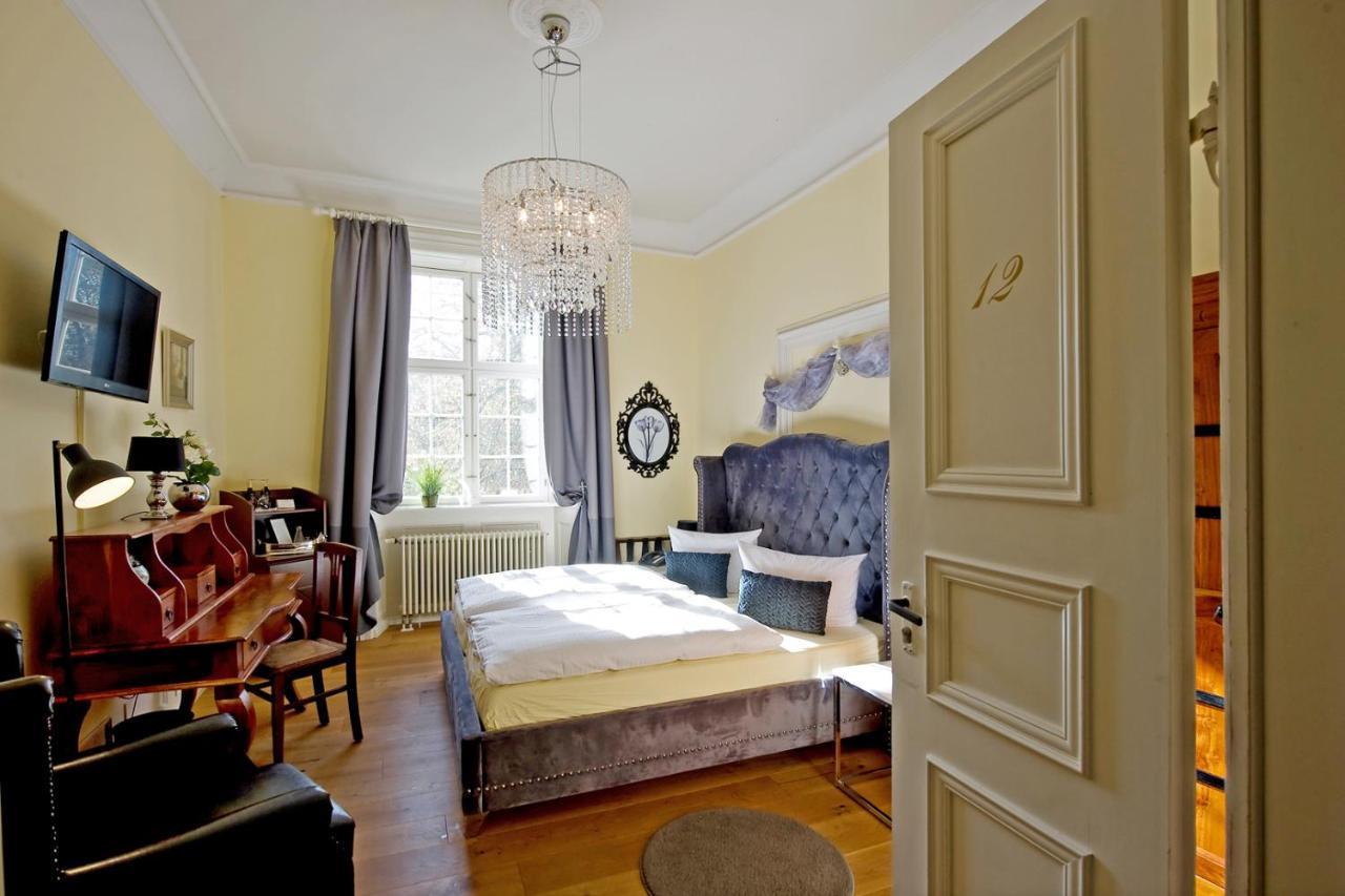 Schlosshotelgedern Экстерьер фото
