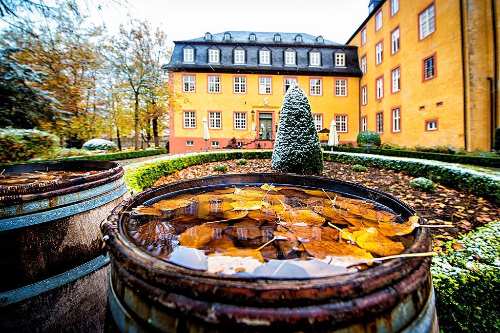 Schlosshotelgedern Экстерьер фото